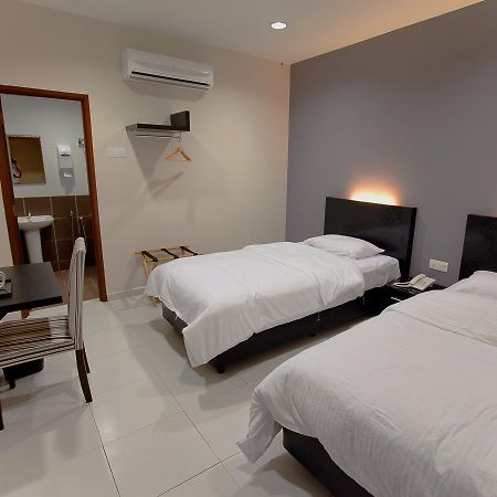קלואנג Melody Inn Hotel מראה חיצוני תמונה